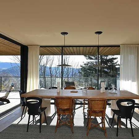 L'avancee Contemporain Au Coeur Du Sancy Auvergne *